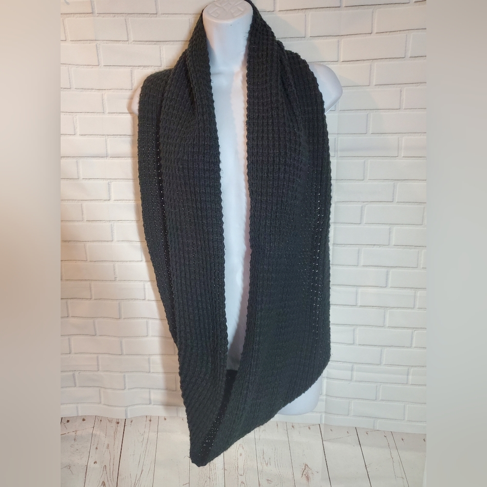 Black Knit Infinity Scarf